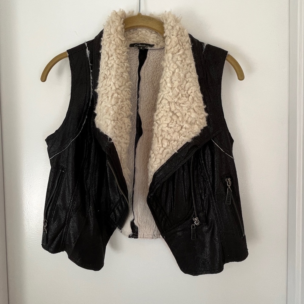 Black faux fur black leather vest Size S